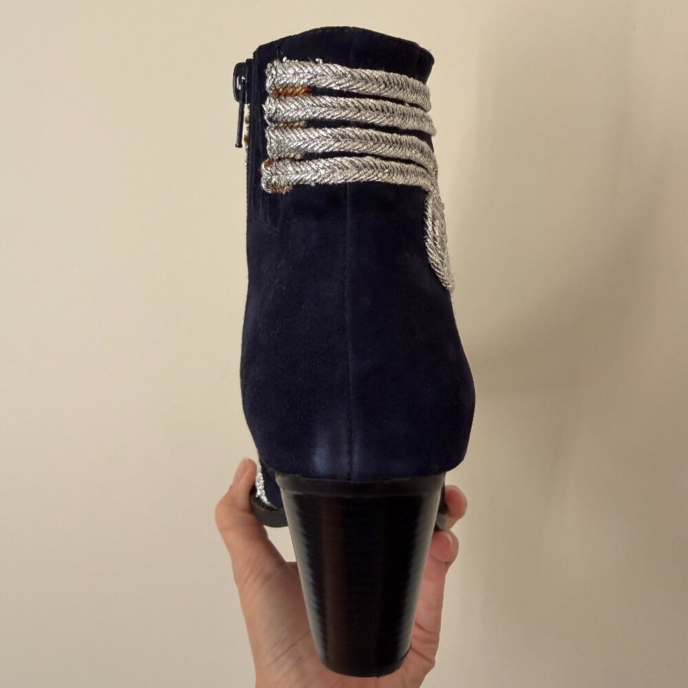 Jeffrey Campbell Gatlin Booties NWT Navy Suede Silver Western Sz 9 - Picture 3 of 10